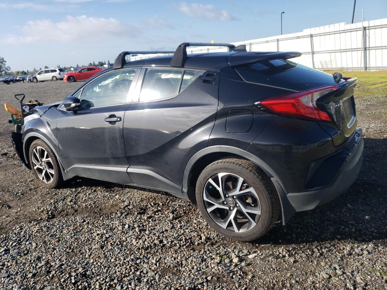 Photo 1 VIN: NMTKHMBX1JR020161 - TOYOTA C-HR 