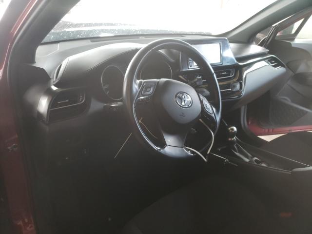 Photo 8 VIN: NMTKHMBX1JR028566 - TOYOTA C-HR XLE 