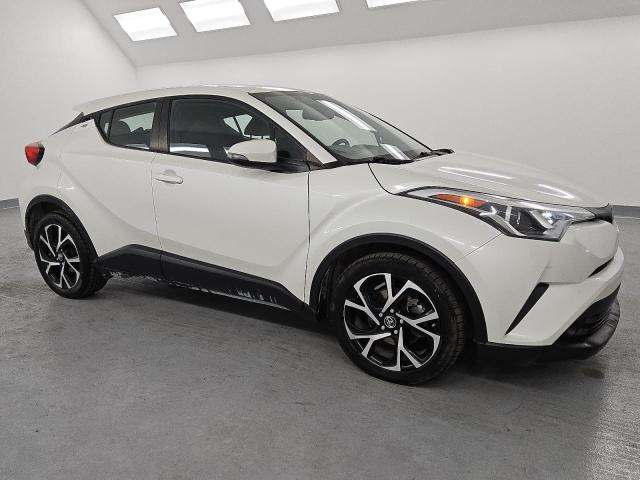 Photo 3 VIN: NMTKHMBX1JR039941 - TOYOTA C-HR XLE 