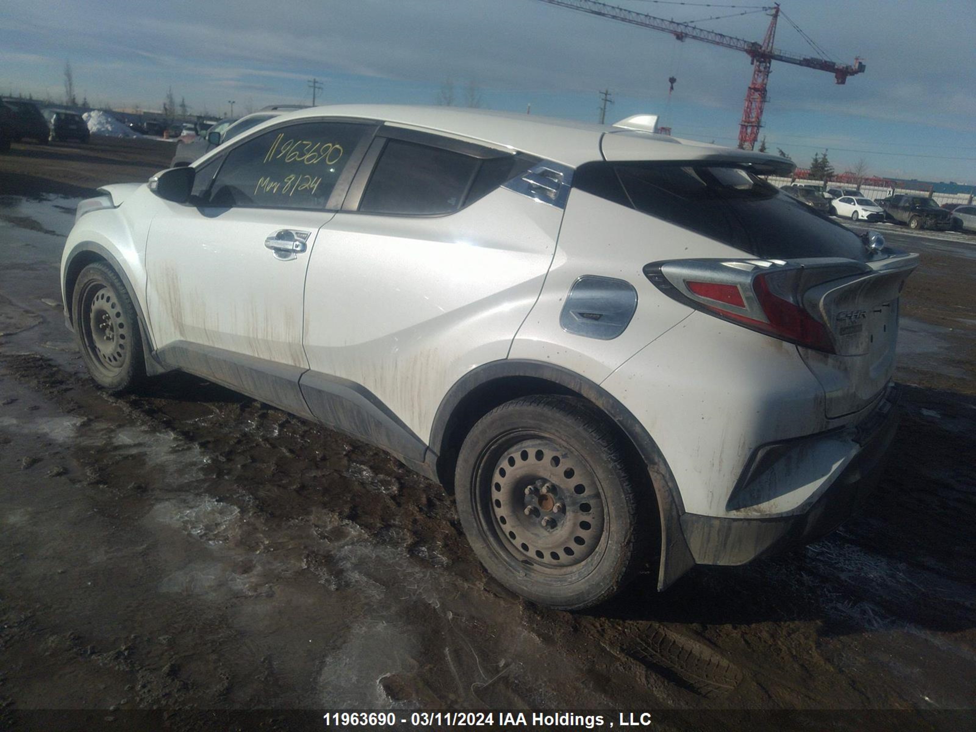 Photo 2 VIN: NMTKHMBX1KR069913 - TOYOTA C-HR 