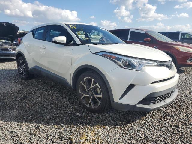 Photo 3 VIN: NMTKHMBX1KR078773 - TOYOTA C-HR XLE 