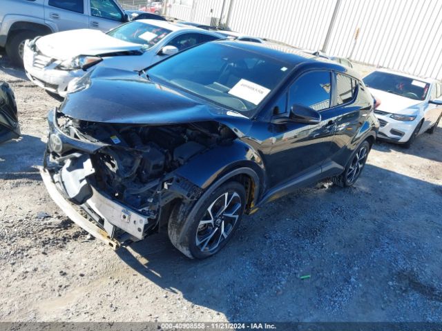 Photo 1 VIN: NMTKHMBX2JR010013 - TOYOTA C-HR 