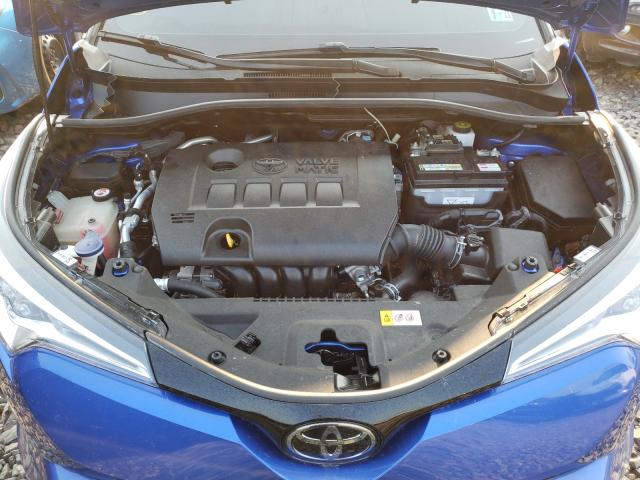 Photo 6 VIN: NMTKHMBX2JR026583 - TOYOTA C-HR XLE 