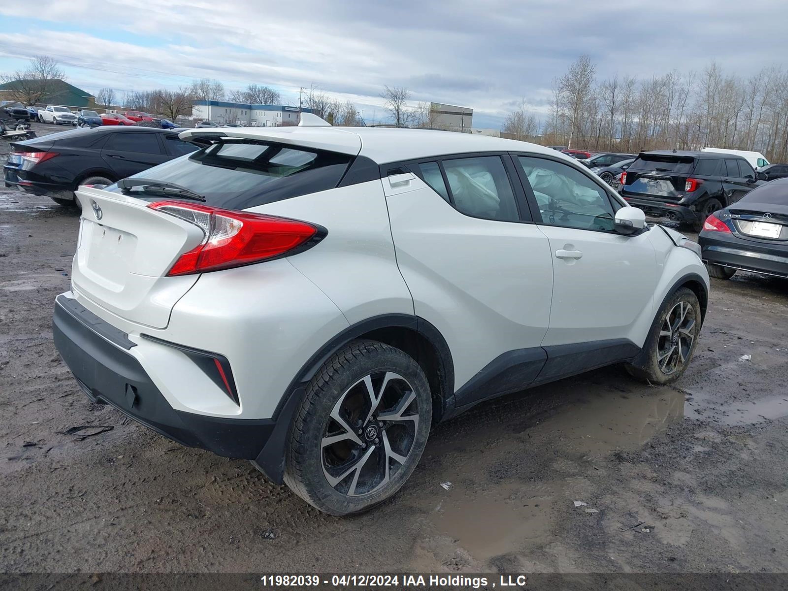 Photo 3 VIN: NMTKHMBX2JR035915 - TOYOTA C-HR 