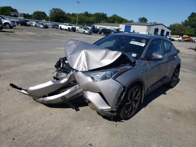 Photo 1 VIN: NMTKHMBX2JR047983 - TOYOTA C-HR XLE 