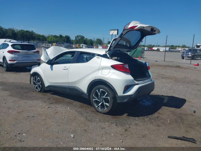 Photo 2 VIN: NMTKHMBX2JR051998 - TOYOTA C-HR 