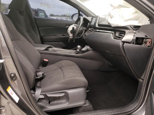 Photo 4 VIN: NMTKHMBX2JR057929 - TOYOTA C-HR XLE 