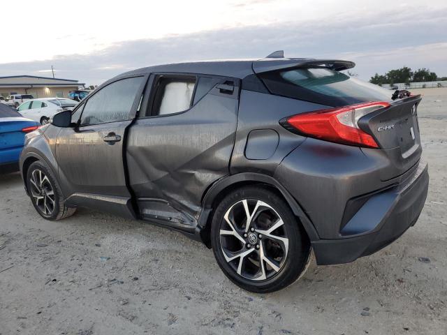 Photo 1 VIN: NMTKHMBX2JR060457 - TOYOTA C-HR XLE 