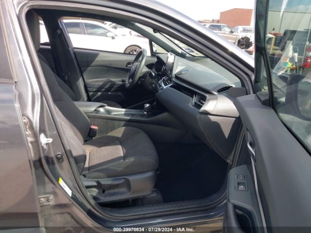 Photo 4 VIN: NMTKHMBX2KR091614 - TOYOTA C-HR 