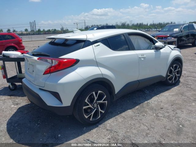 Photo 3 VIN: NMTKHMBX2MR124369 - TOYOTA C-HR 