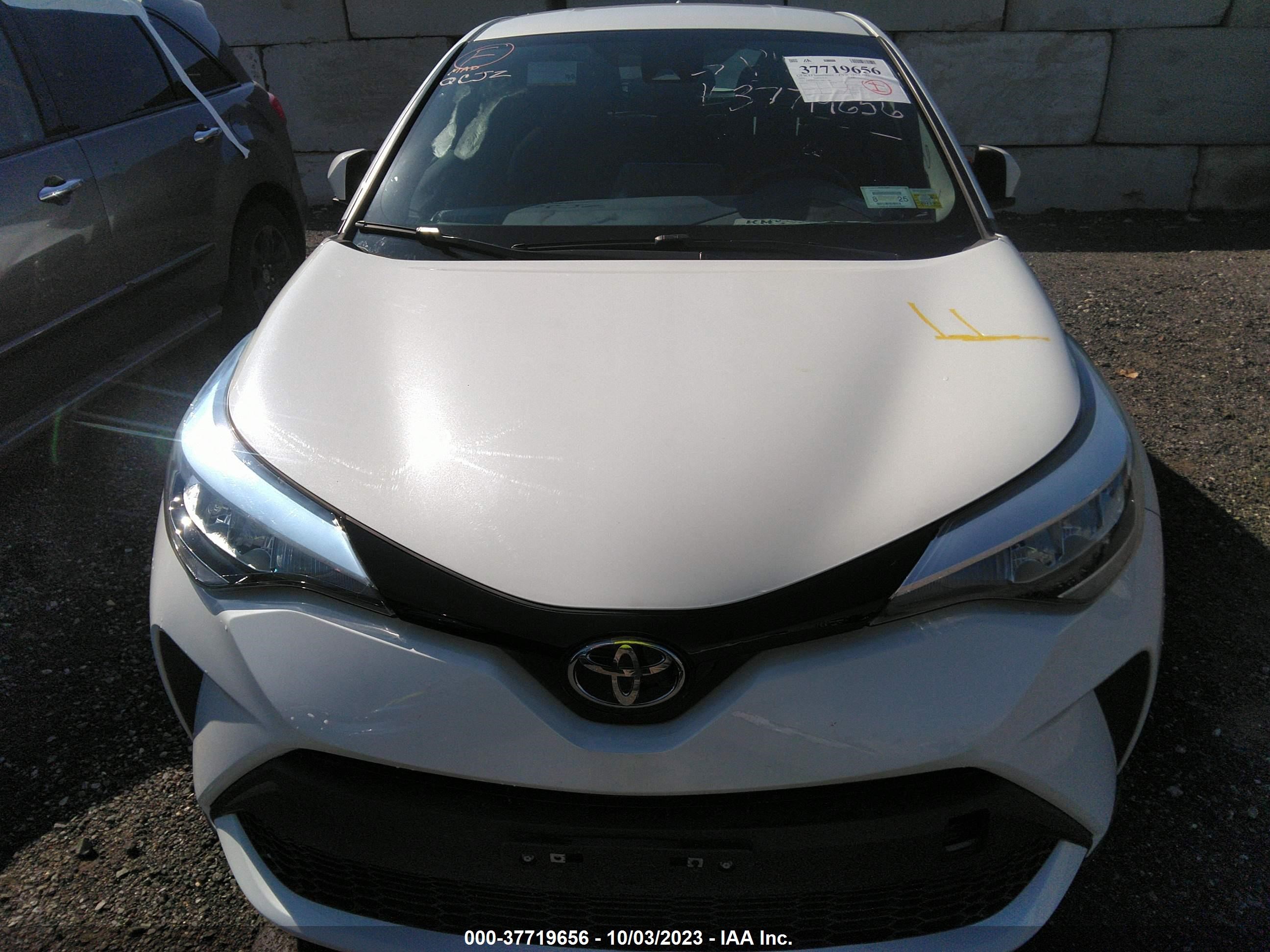 Photo 5 VIN: NMTKHMBX2MR132083 - TOYOTA C-HR 