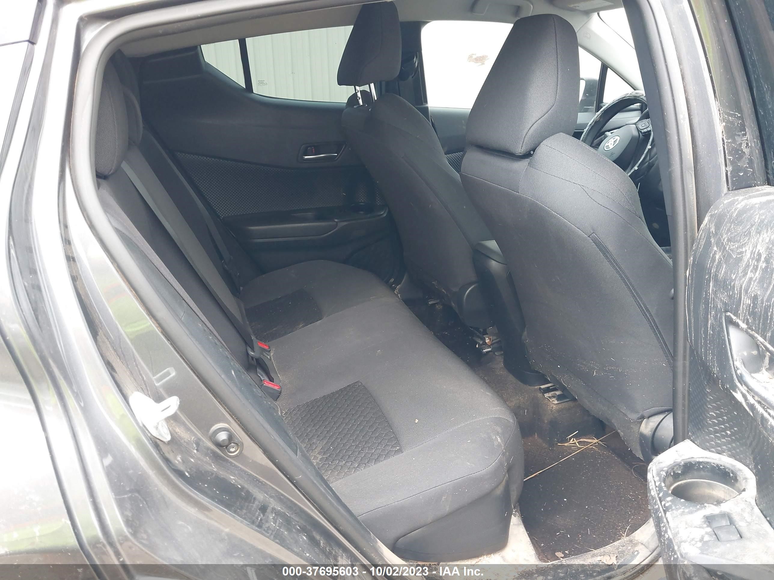 Photo 7 VIN: NMTKHMBX2MR136151 - TOYOTA C-HR 