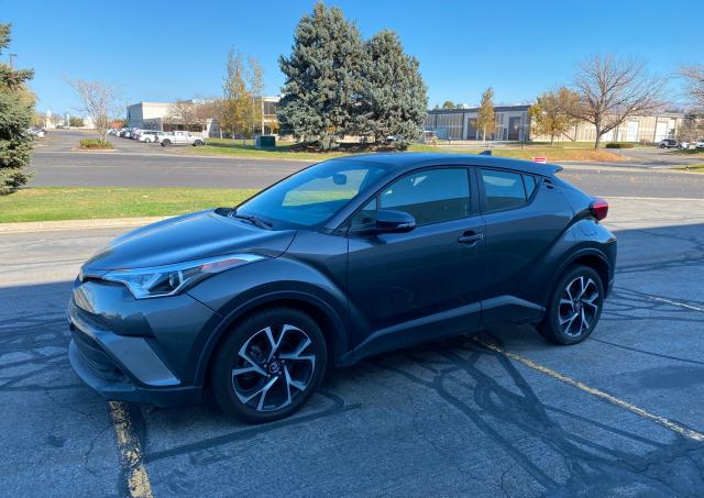 Photo 1 VIN: NMTKHMBX3JR025135 - TOYOTA C-HR XLE 