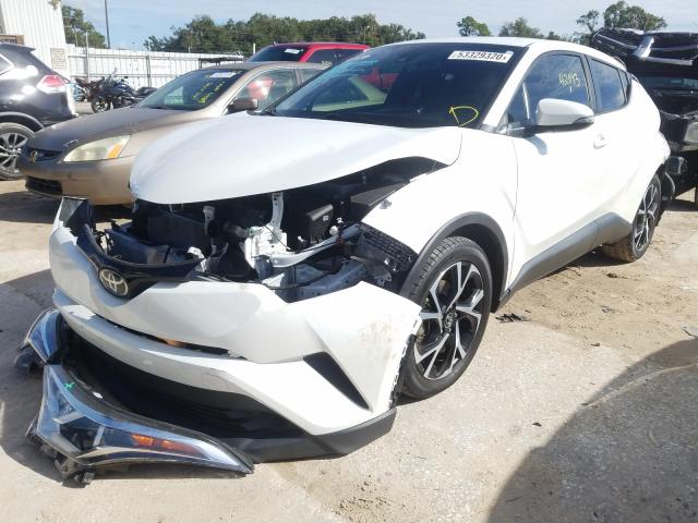 Photo 1 VIN: NMTKHMBX3JR040346 - TOYOTA C-HR XLE 