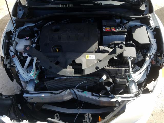 Photo 6 VIN: NMTKHMBX3JR040346 - TOYOTA C-HR XLE 