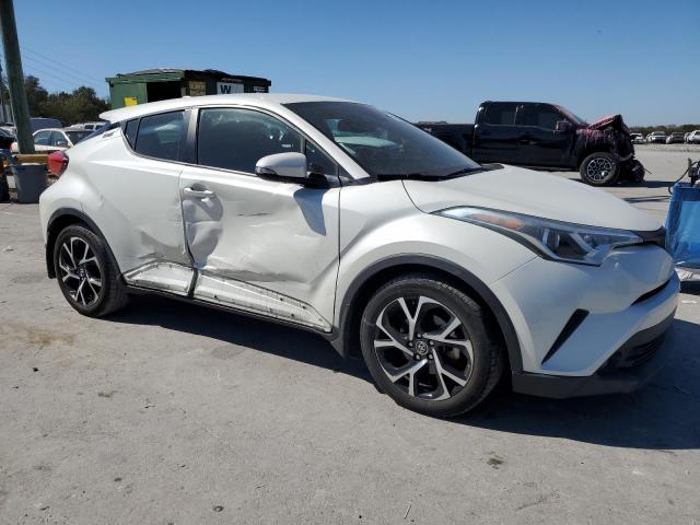 Photo 3 VIN: NMTKHMBX3JR041187 - TOYOTA C-HR XLE 