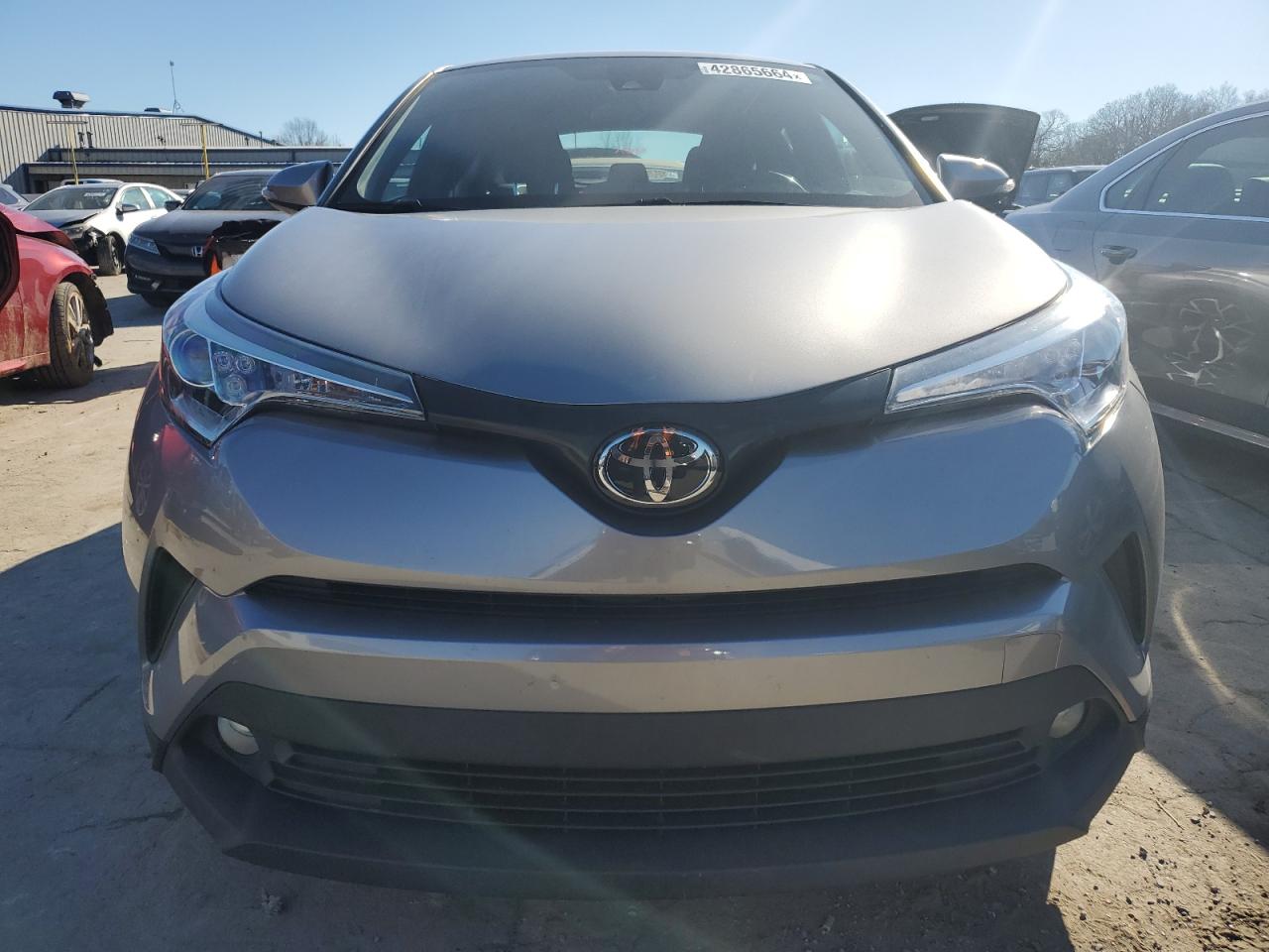 Photo 4 VIN: NMTKHMBX3JR048222 - TOYOTA C-HR 