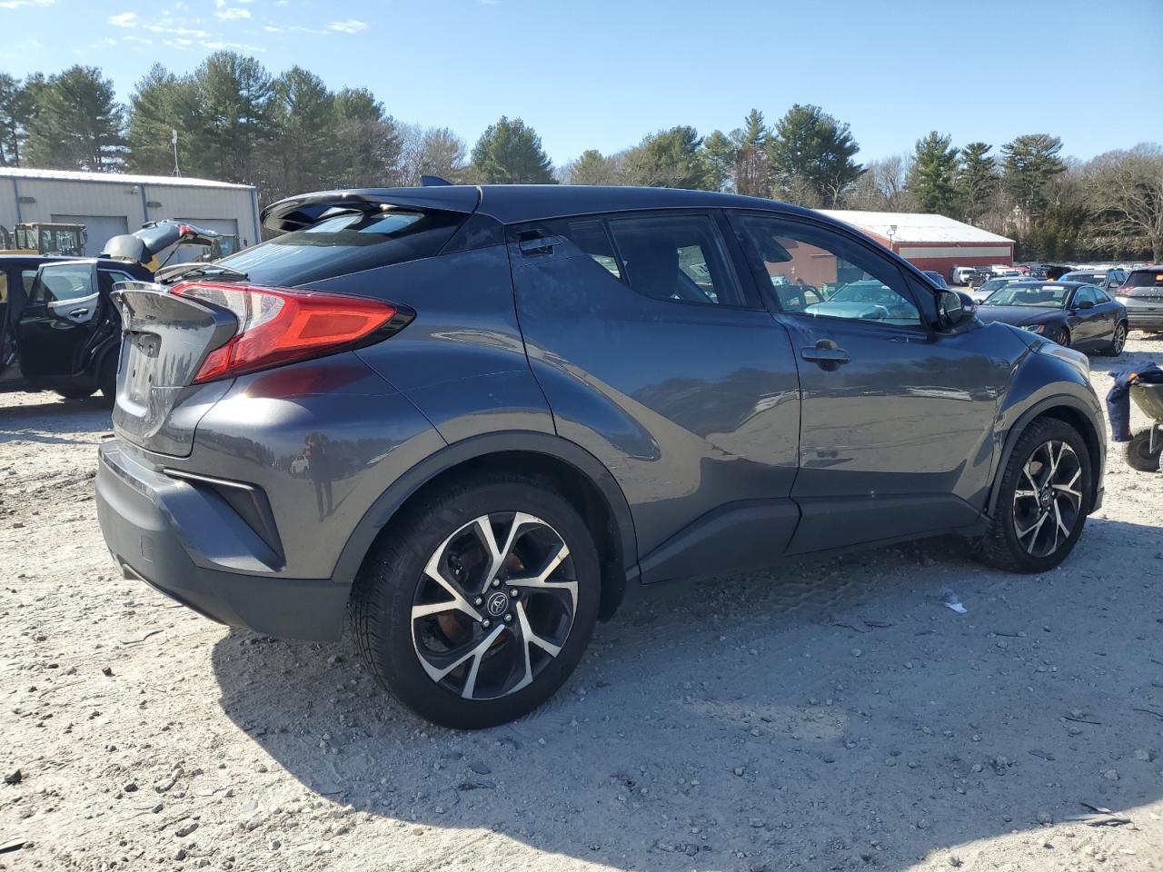 Photo 2 VIN: NMTKHMBX3JR056840 - TOYOTA C-HR 