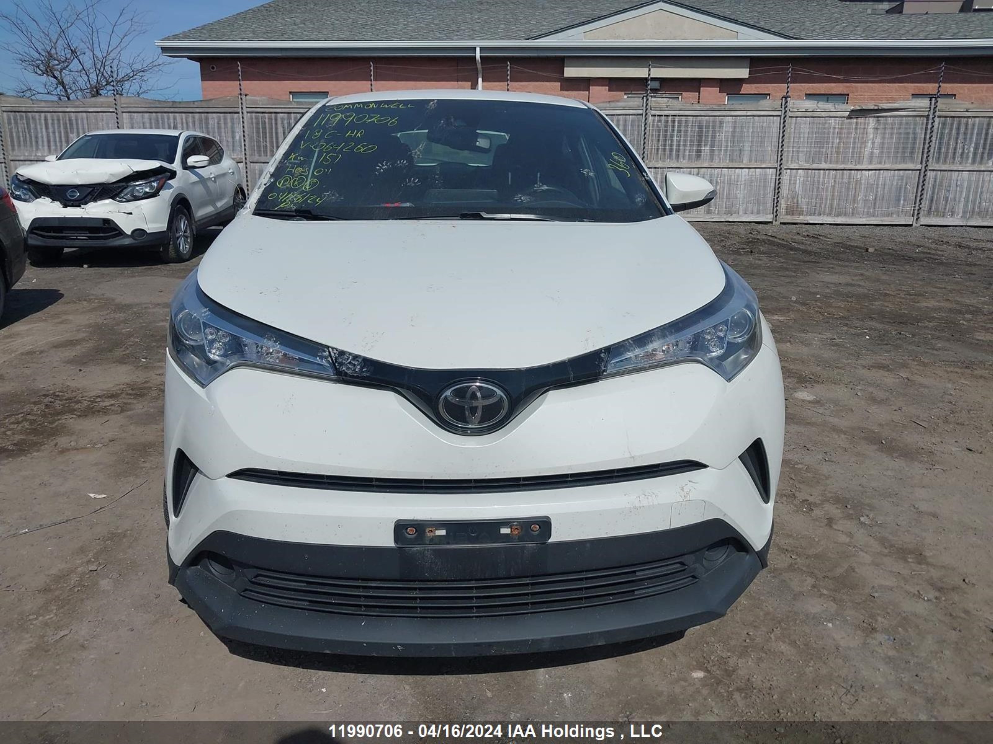 Photo 12 VIN: NMTKHMBX3JR064260 - TOYOTA C-HR 