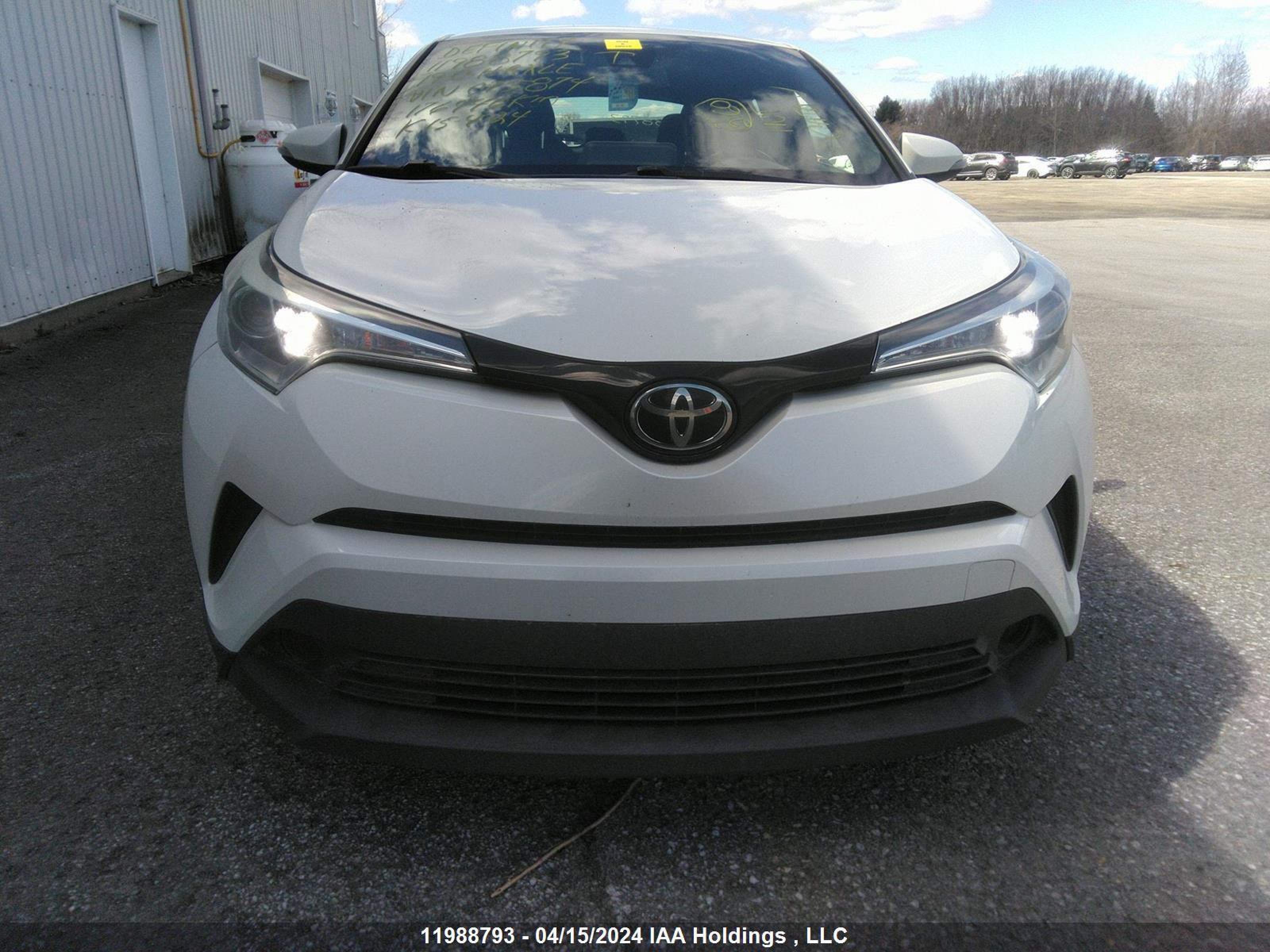 Photo 11 VIN: NMTKHMBX3KR075874 - TOYOTA C-HR 