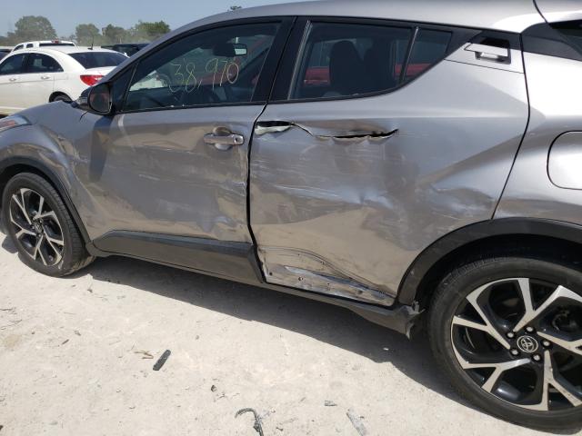 Photo 8 VIN: NMTKHMBX4JR034314 - TOYOTA C-HR XLE 