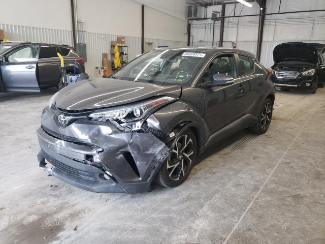 Photo 1 VIN: NMTKHMBX4JR036127 - TOYOTA C-HR XLE 