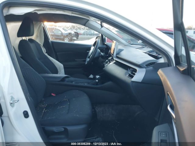 Photo 4 VIN: NMTKHMBX4LR109600 - TOYOTA C-HR 