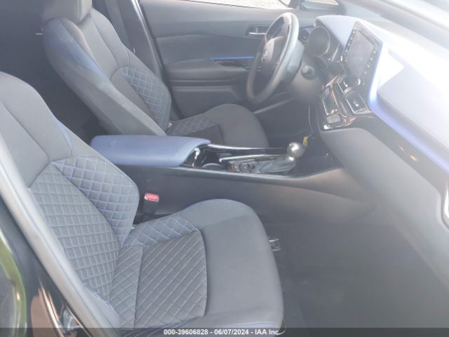 Photo 4 VIN: NMTKHMBX4MR135762 - TOYOTA C-HR 