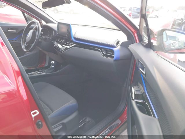 Photo 4 VIN: NMTKHMBX5LR112327 - TOYOTA C-HR 