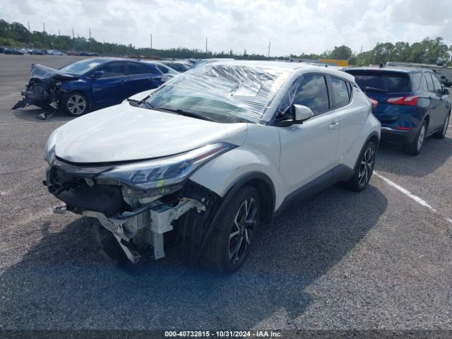 Photo 1 VIN: NMTKHMBX5MR123975 - TOYOTA C-HR 