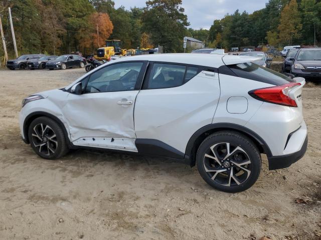 Photo 1 VIN: NMTKHMBX5MR131980 - TOYOTA C-HR XLE 