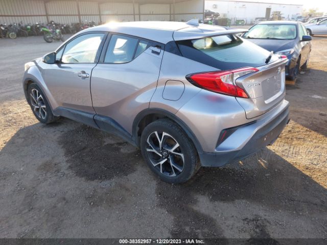 Photo 2 VIN: NMTKHMBX6JR015117 - TOYOTA C-HR 