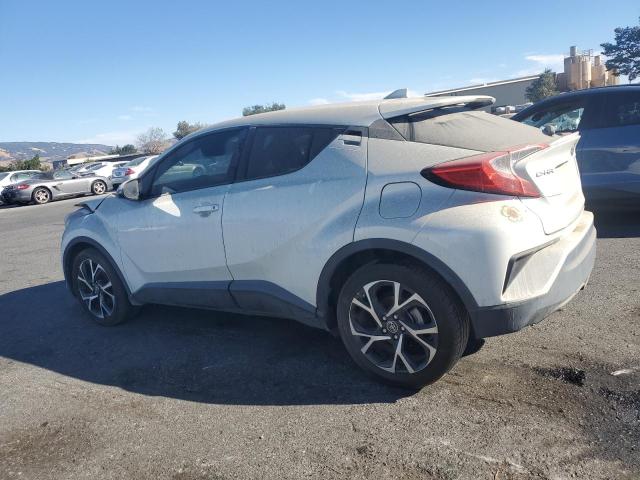 Photo 1 VIN: NMTKHMBX6JR036775 - TOYOTA C-HR XLE 