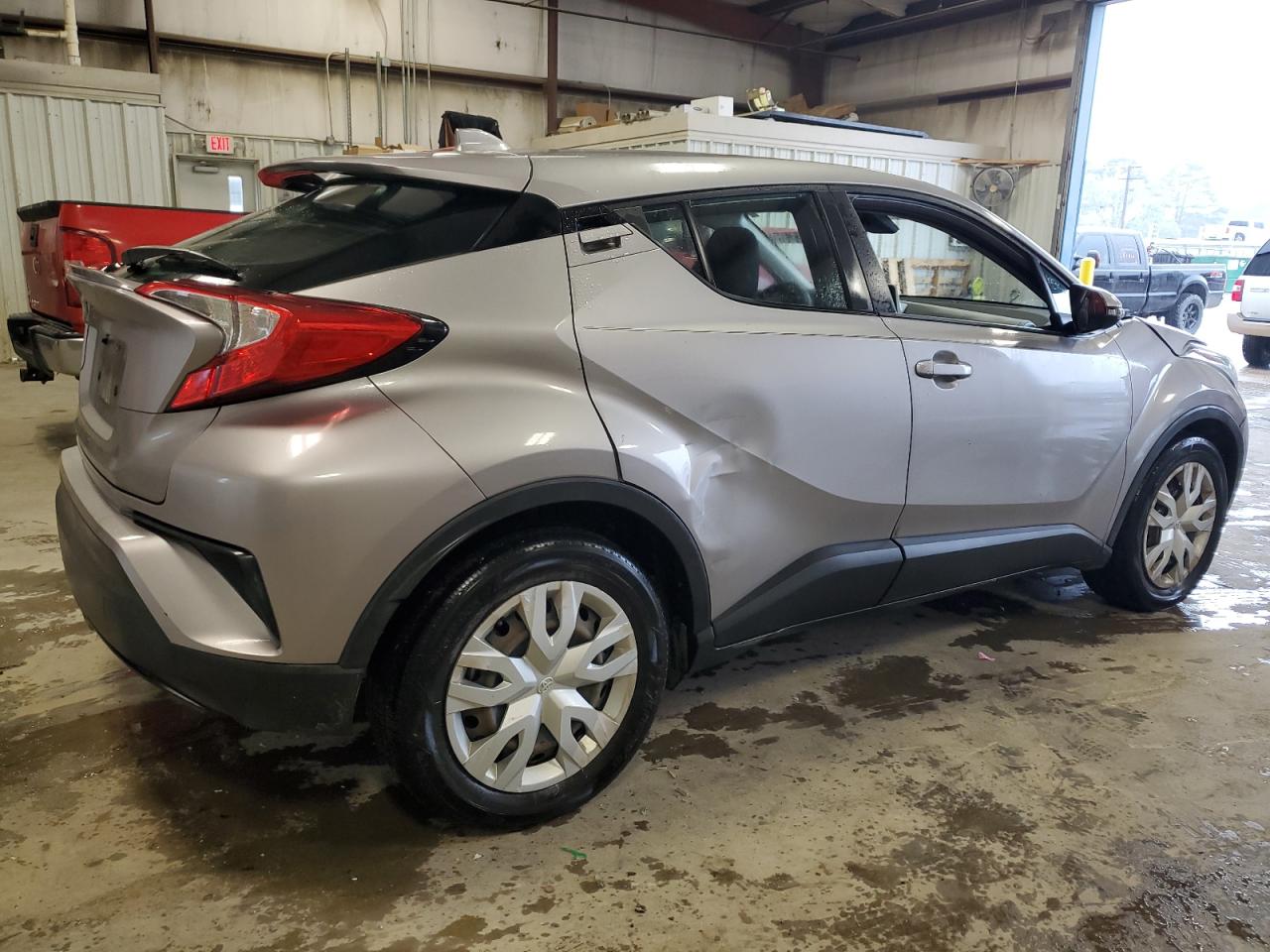 Photo 2 VIN: NMTKHMBX6LR104589 - TOYOTA C-HR 