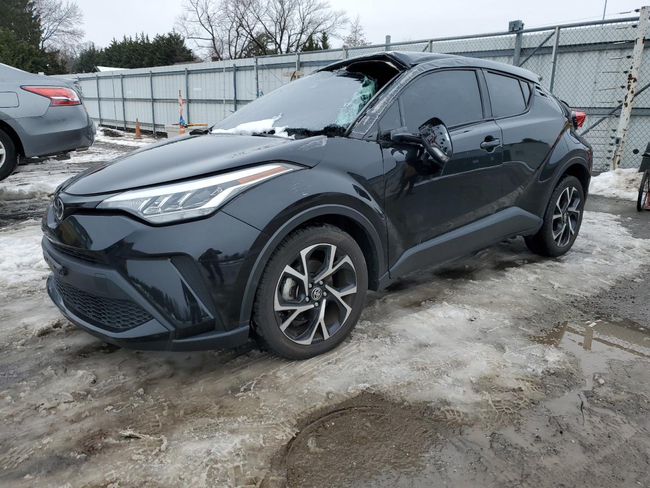 Photo 0 VIN: NMTKHMBX6MR136752 - TOYOTA C-HR 