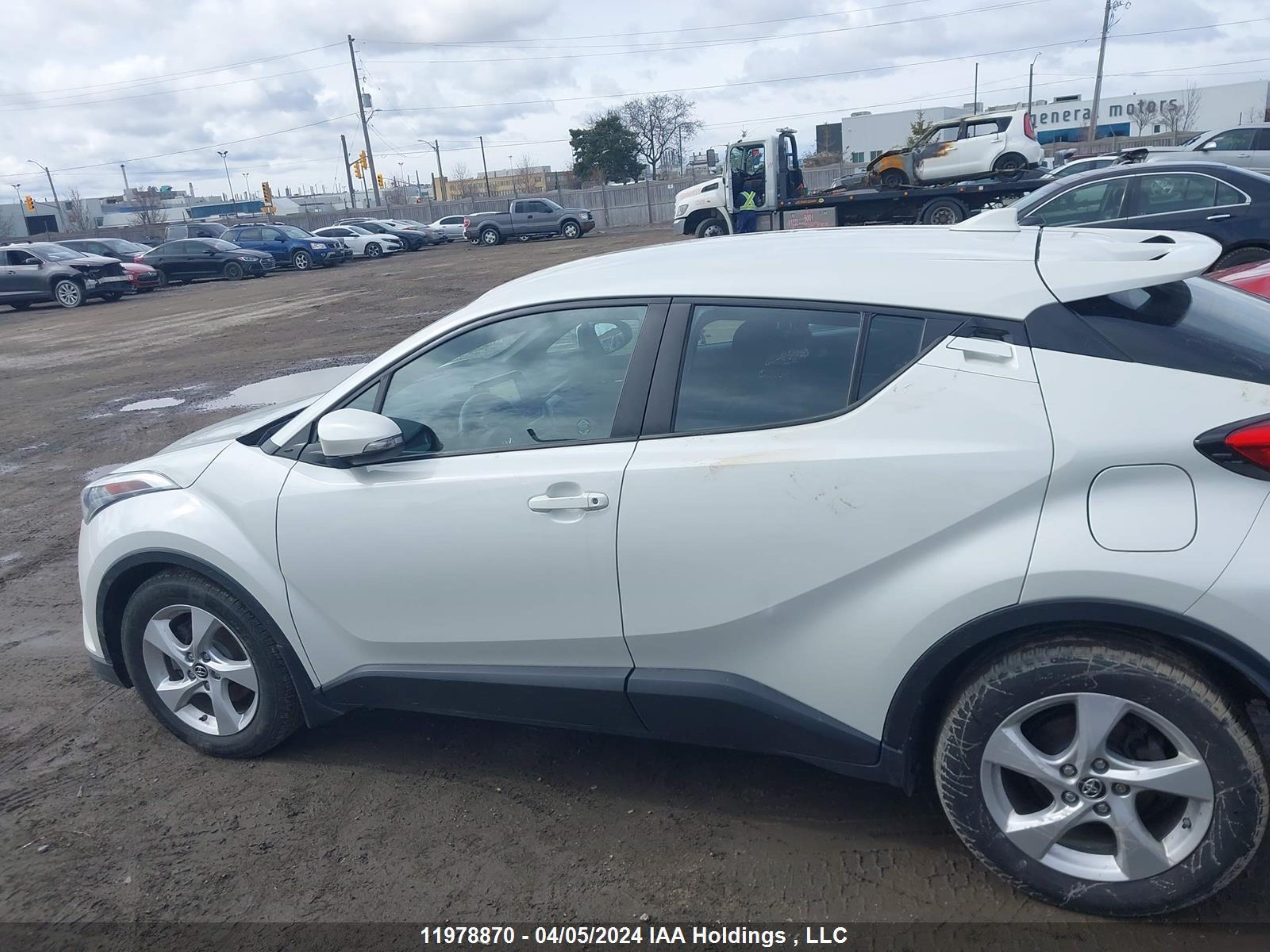 Photo 13 VIN: NMTKHMBX7JR013229 - TOYOTA C-HR 