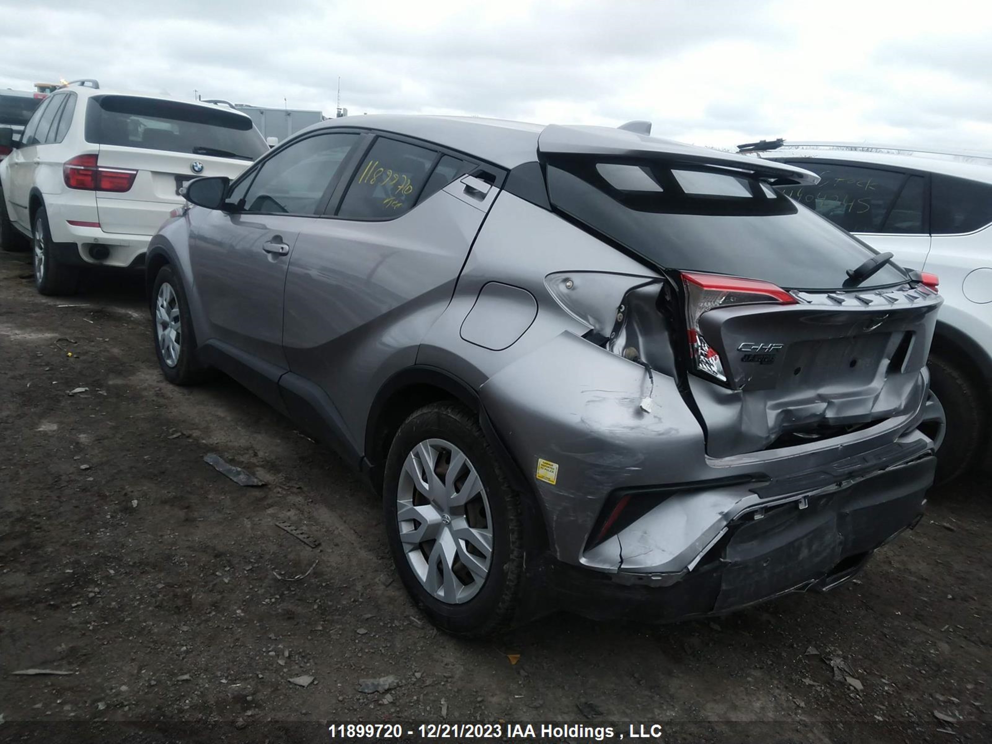 Photo 2 VIN: NMTKHMBX7KR070998 - TOYOTA C-HR 