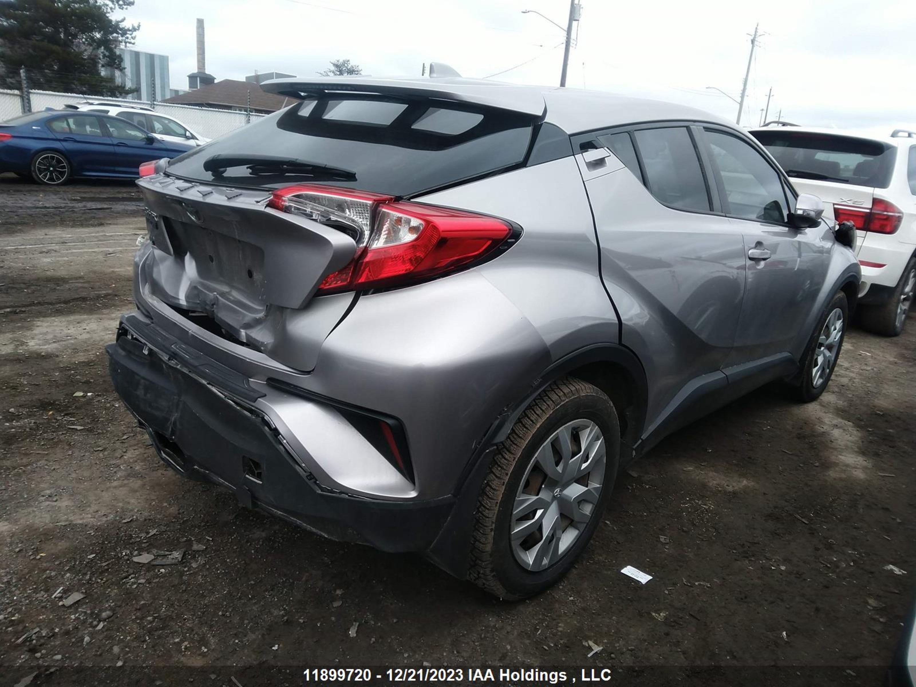 Photo 3 VIN: NMTKHMBX7KR070998 - TOYOTA C-HR 