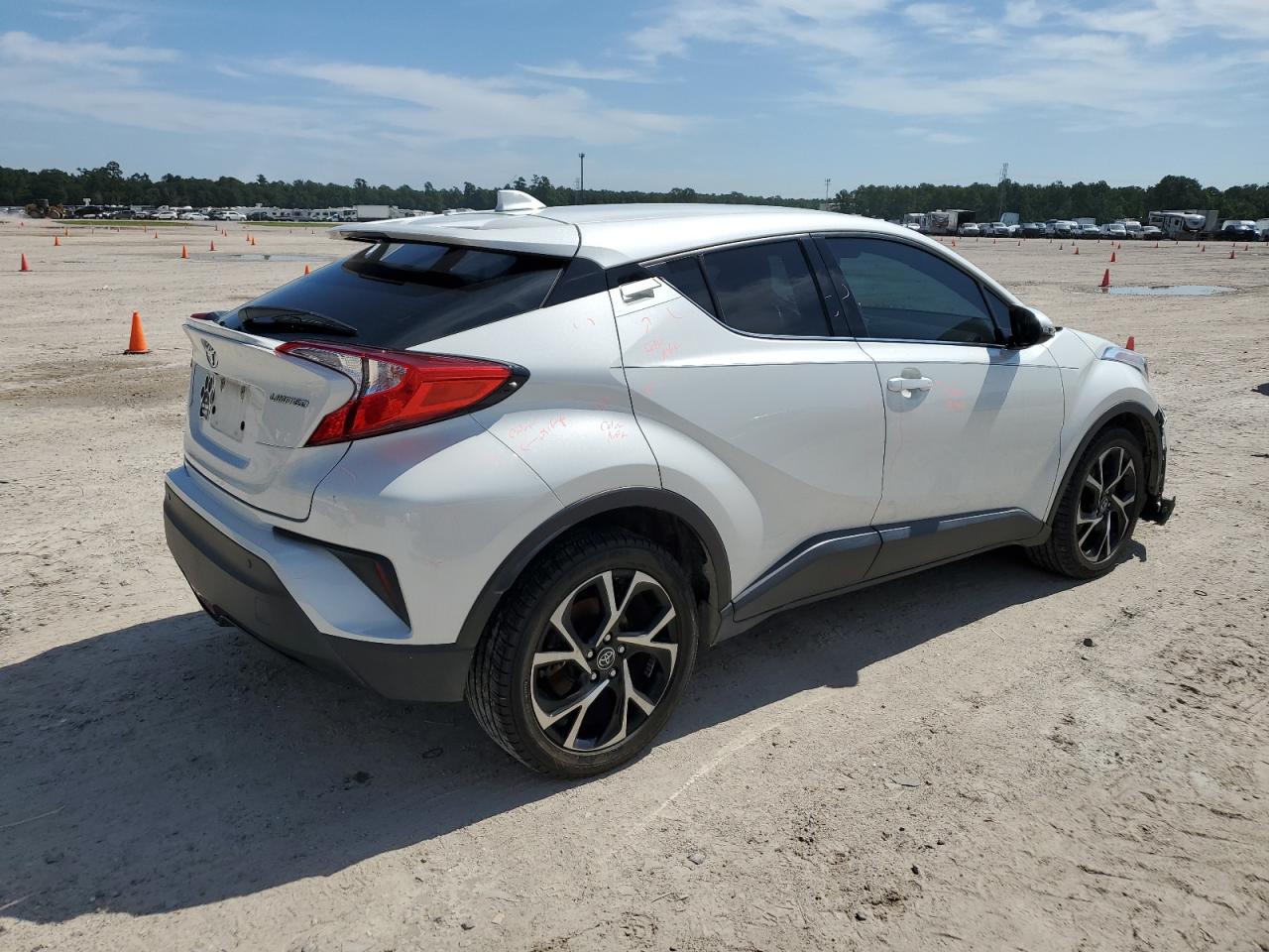 Photo 2 VIN: NMTKHMBX7KR087316 - TOYOTA C-HR 