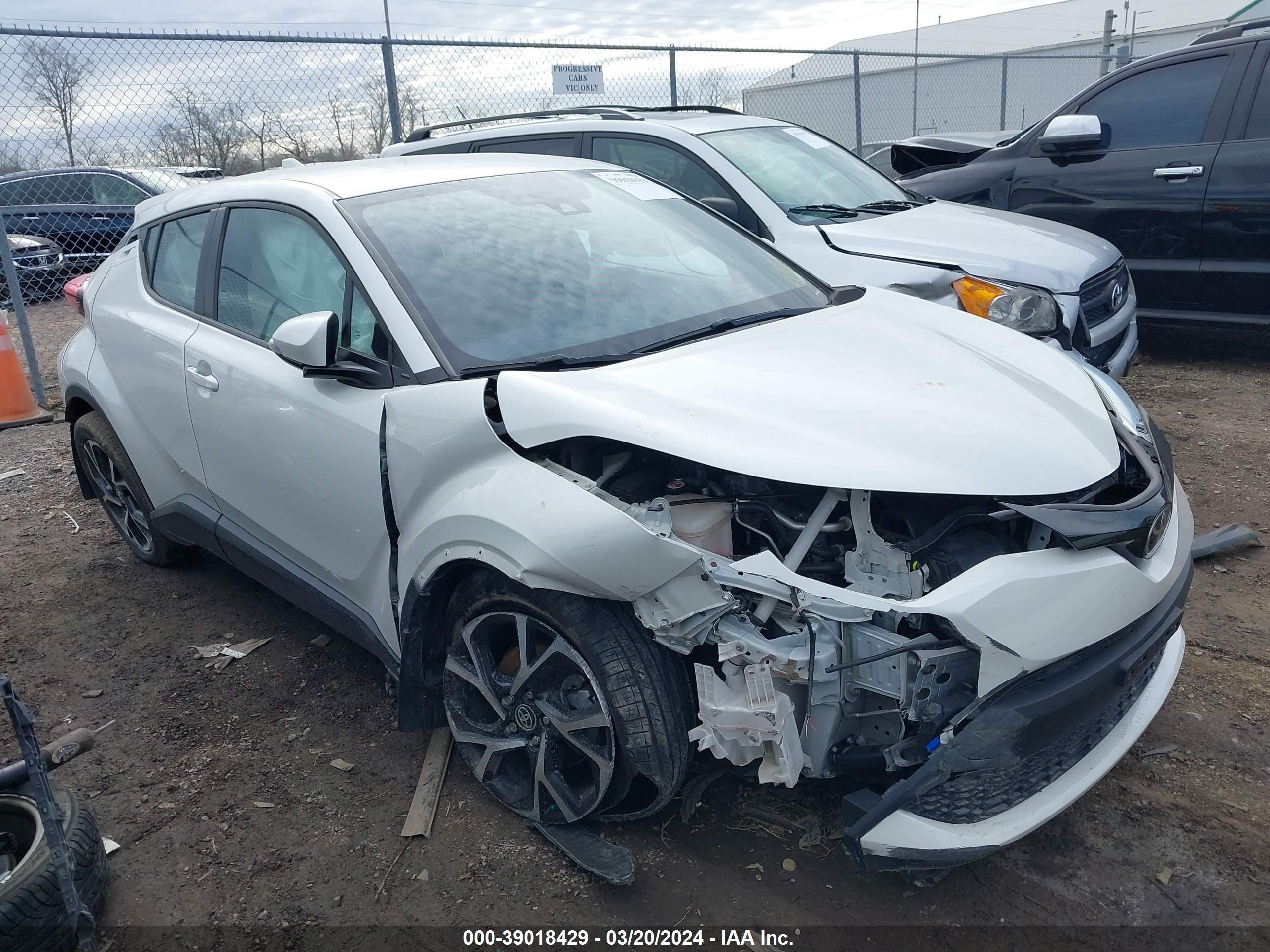 Photo 5 VIN: NMTKHMBX7LR116301 - TOYOTA C-HR 