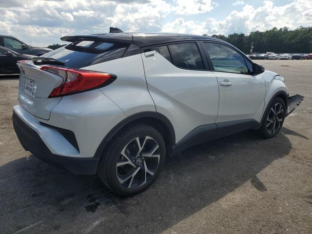 Photo 2 VIN: NMTKHMBX8KR081458 - TOYOTA C-HR XLE 