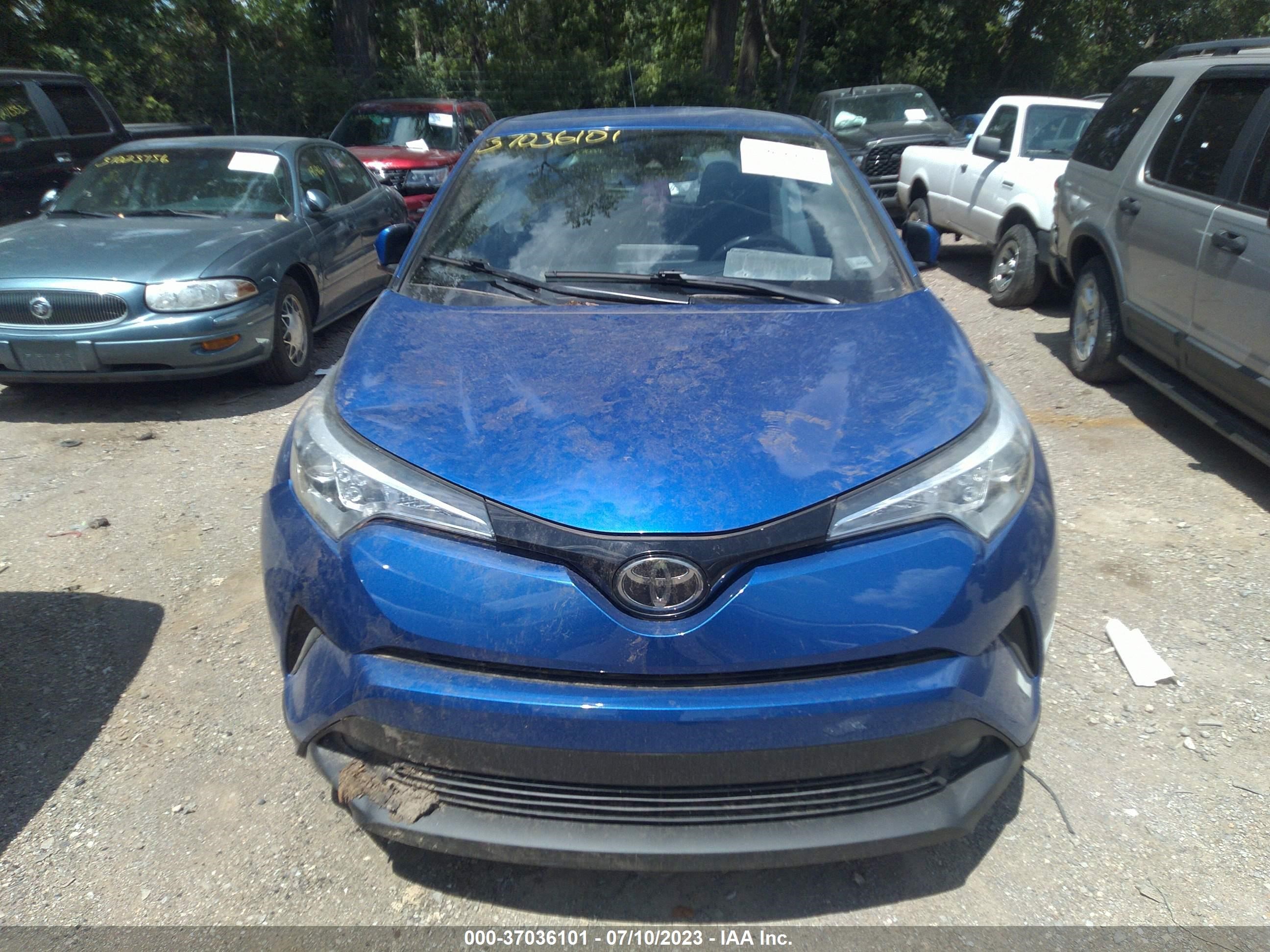 Photo 11 VIN: NMTKHMBX9JR034695 - TOYOTA C-HR 