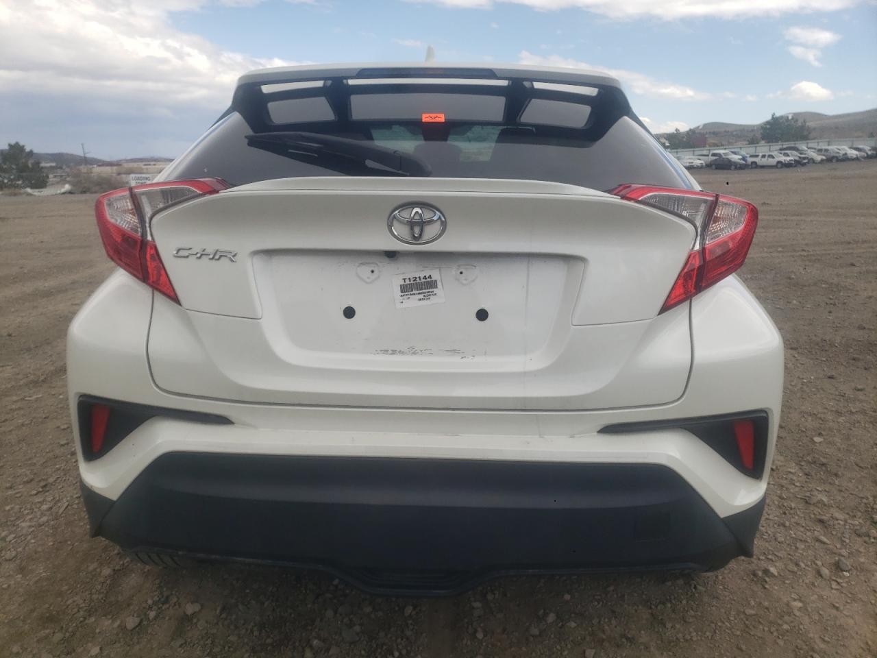 Photo 5 VIN: NMTKHMBX9KR079654 - TOYOTA C-HR 