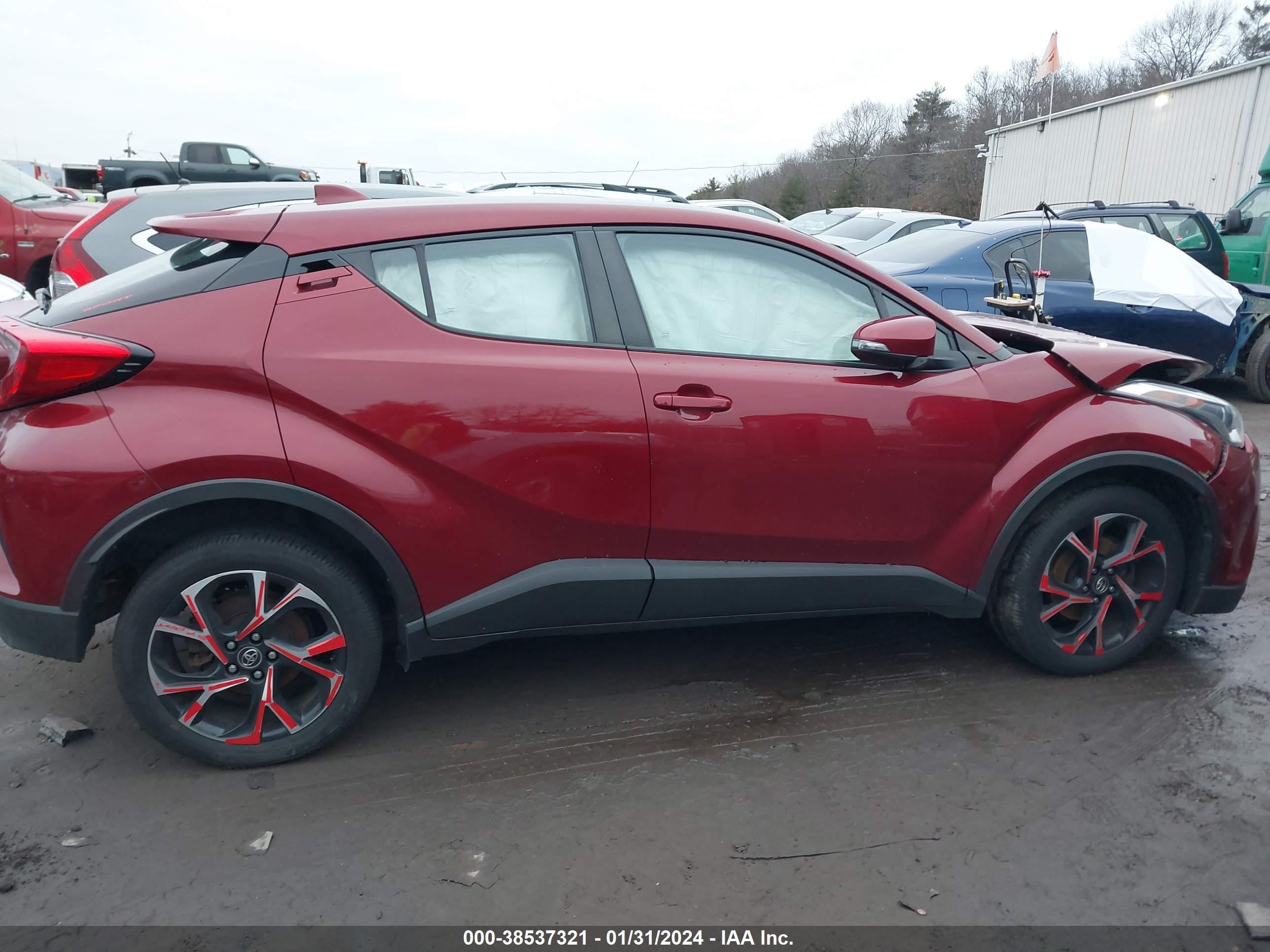 Photo 12 VIN: NMTKHMBX9KR081758 - TOYOTA C-HR 