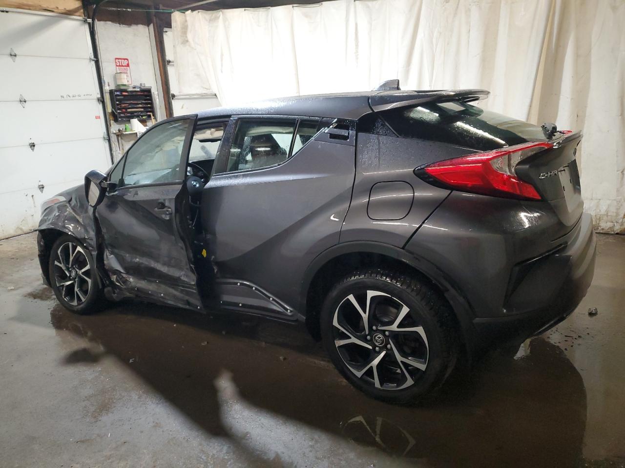 Photo 1 VIN: NMTKHMBX9KR098270 - TOYOTA C-HR 