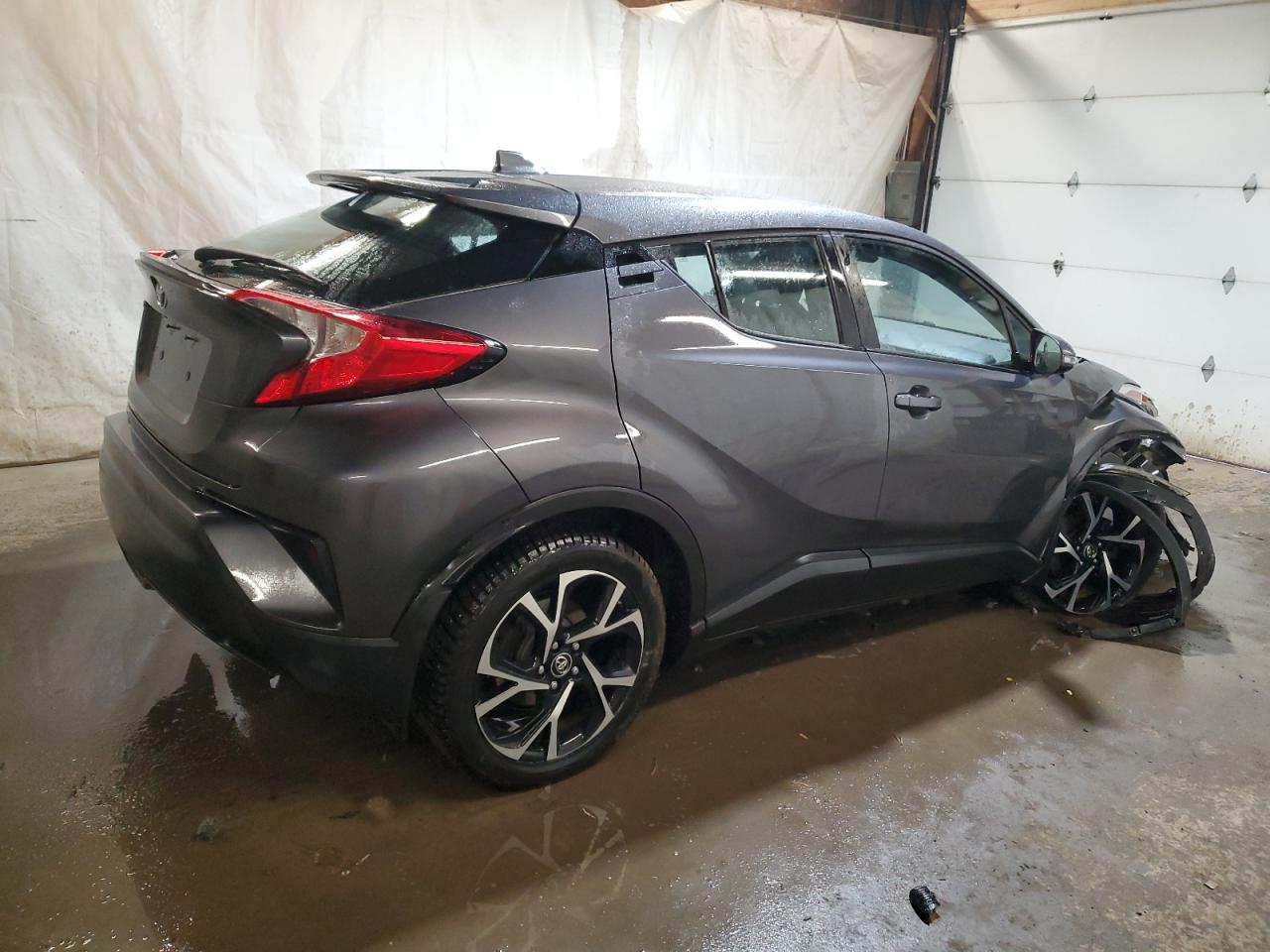 Photo 2 VIN: NMTKHMBX9KR098270 - TOYOTA C-HR 