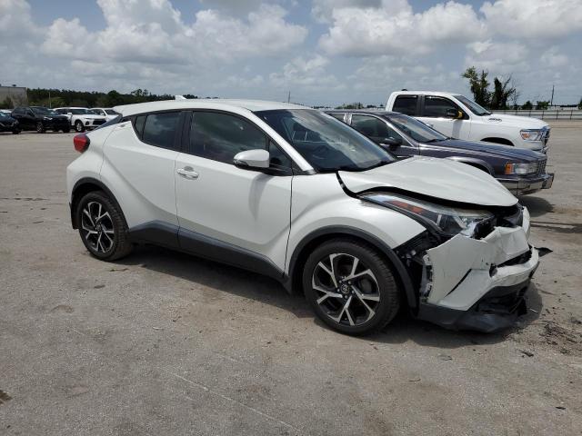 Photo 3 VIN: NMTKHMBXXJR012642 - TOYOTA C-HR XLE 