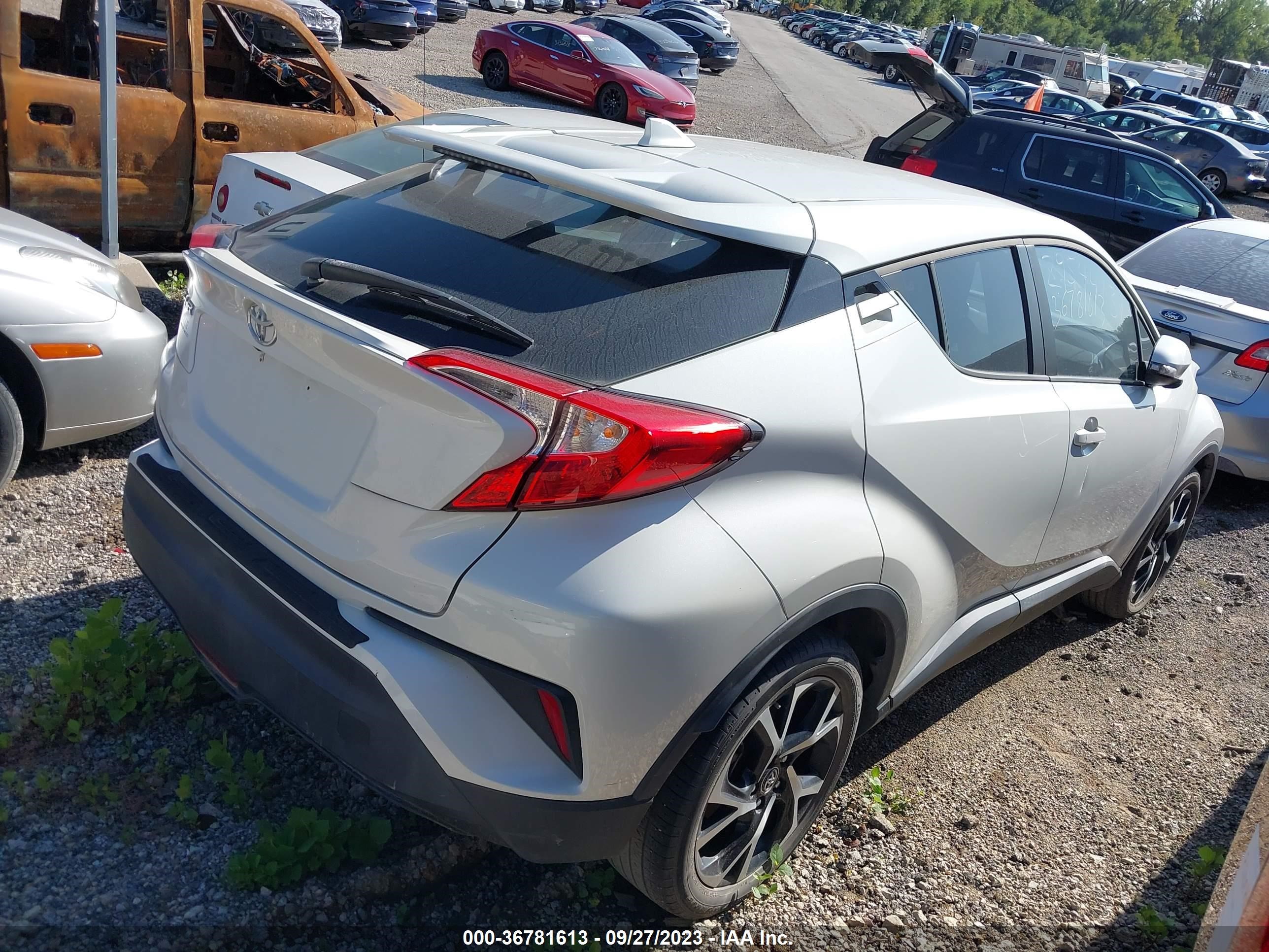 Photo 3 VIN: NMTKHMBXXJR023169 - TOYOTA C-HR 