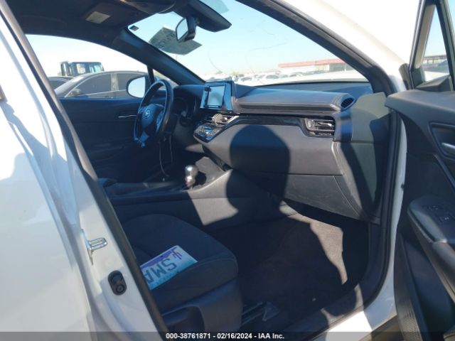 Photo 4 VIN: NMTKHMBXXJR058648 - TOYOTA C-HR 