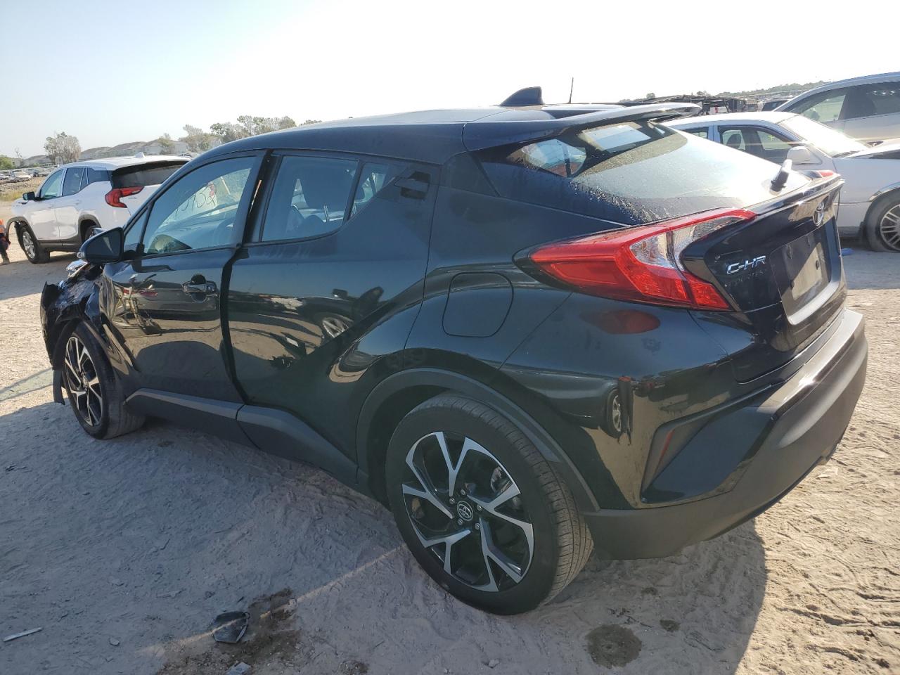 Photo 1 VIN: NMTKHMBXXMR122076 - TOYOTA C-HR 